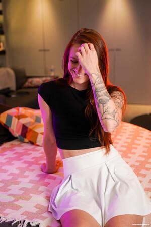 #HollandschePassie - Alice Berry - Lekker, zon Full Body Massage!