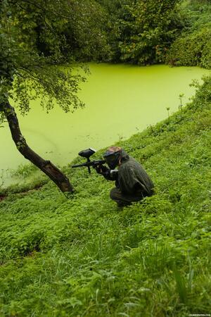#ClubSeventeen Tiffany Tatum, Lucette Nice - Paintball punane