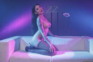 Original 2495 px/ 1663 px