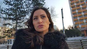 Original 1142 px/ 643 px