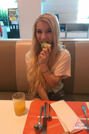 Original 2000 px/ 3000 px