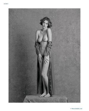 Original 2400 px/ 3000 px