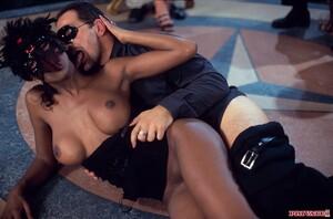 Original 1600 px/ 1056 px