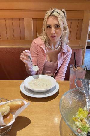 Original 2000 px/ 3000 px