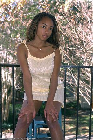 Original 682 px/ 1024 px