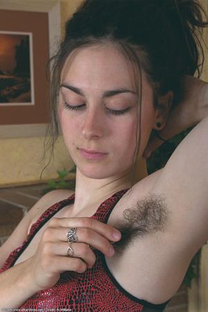 Original 682 px/ 1024 px