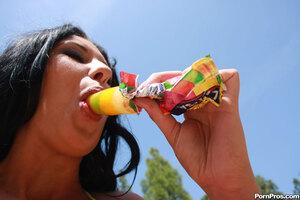 Original 3000 px/ 2000 px