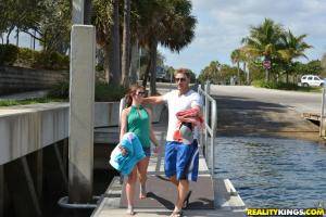 Original 3840 px/ 2564 px