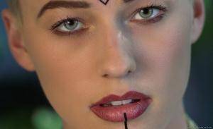 Original 1600 px/ 976 px