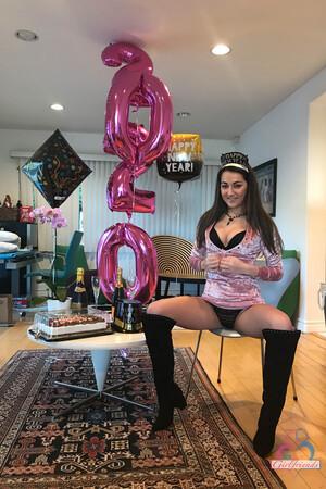 Original 2000 px/ 3000 px