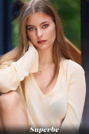 Original 2560 px/ 3840 px