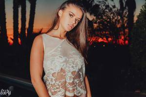 Original 4500 px/ 3000 px