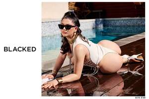 Original 1600 px/ 1067 px