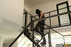 Original 2000 px/ 1333 px