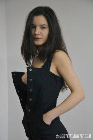 Original 2000 px/ 3000 px