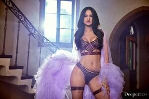 Original 1600 px/ 1067 px