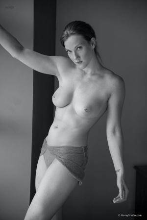 Original 855 px/ 1280 px