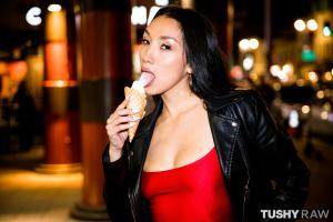 Original 3000 px/ 2000 px