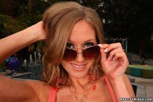 Original 900 px/ 600 px