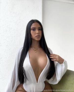 Original 828 px/ 1031 px