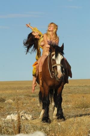 Original 1360 px/ 2048 px