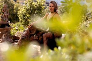 Original 8192 px/ 5464 px