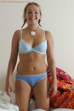 Original 981 px/ 1472 px