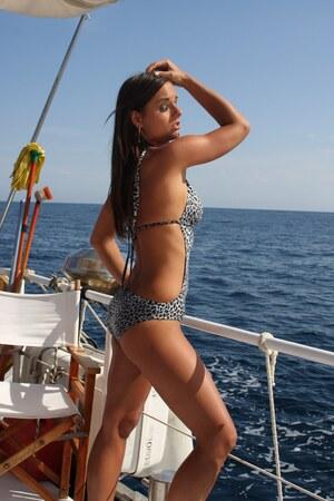 Original 1684 px/ 2526 px