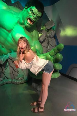 Original 2000 px/ 3000 px