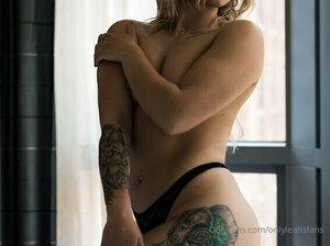 Original 567 px/ 423 px