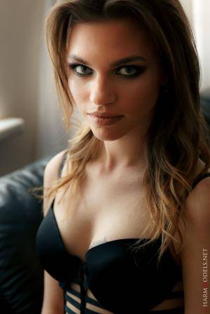 Original 2939 px/ 4408 px