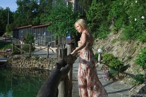 Original 2048 px/ 1365 px