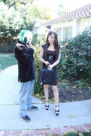 Original 1067 px/ 1600 px