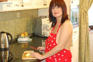 Original 1025 px/ 682 px