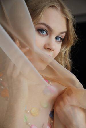 Original 2883 px/ 4324 px