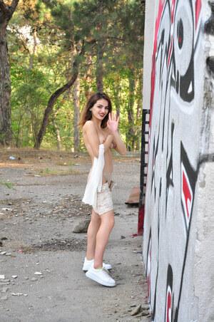 Original 2000 px/ 3011 px