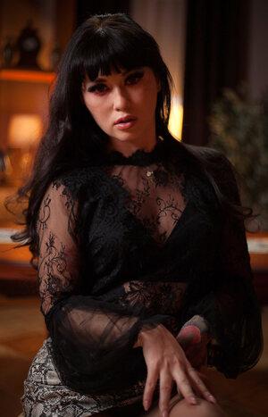 Original 1233 px/ 1920 px