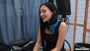 Original 1920 px/ 1080 px