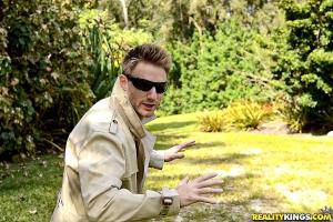 Original 900 px/ 601 px