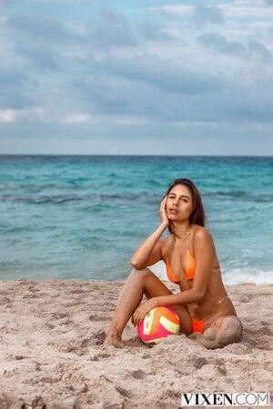 Original 2000 px/ 3000 px