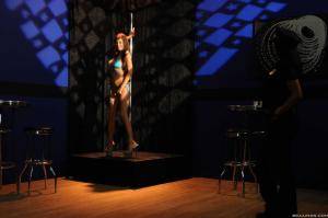 Original 2500 px/ 1660 px