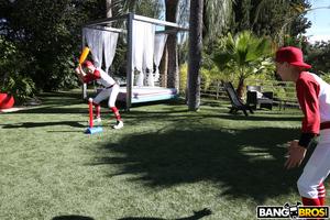 Original 2000 px/ 1333 px