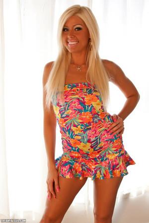 Original 1067 px/ 1600 px