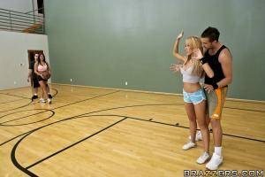 Original 900 px/ 600 px