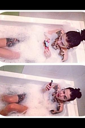 Original 640 px/ 960 px