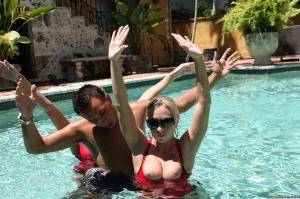 Original 2495 px/ 1663 px