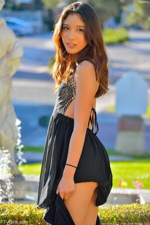 Original 3280 px/ 4928 px