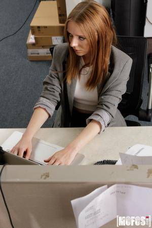 Original 2560 px/ 3840 px