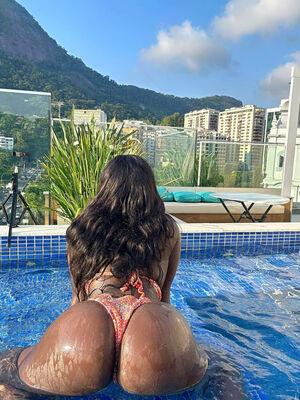 Original 1536 px/ 2048 px