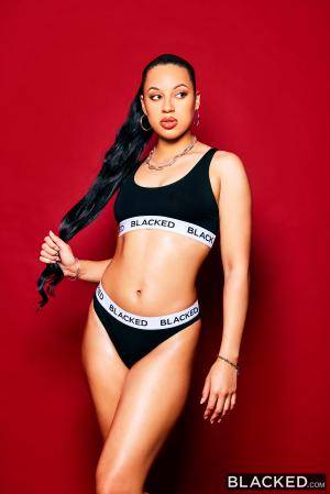 Original 2000 px/ 2999 px